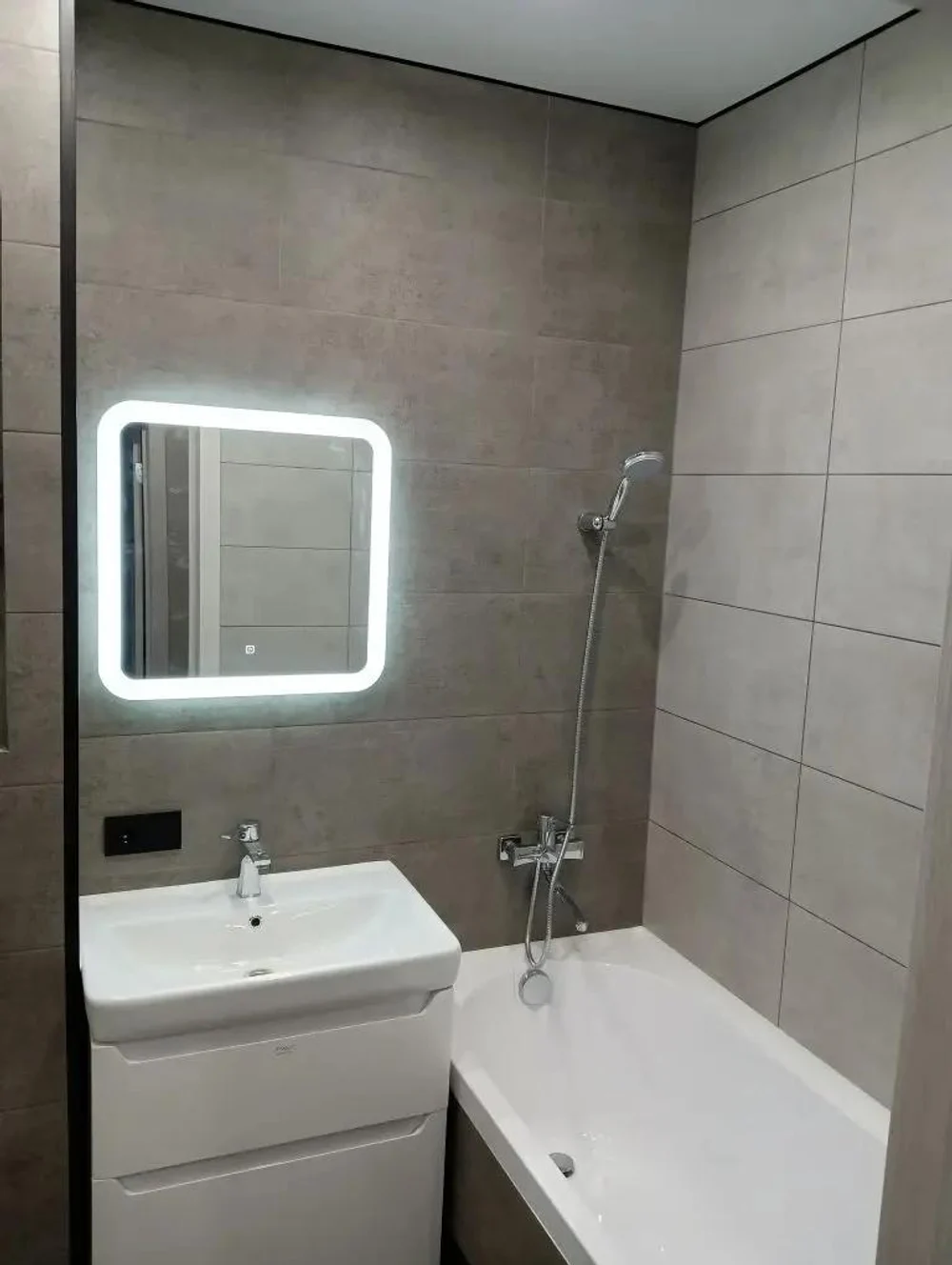 Запольная 60