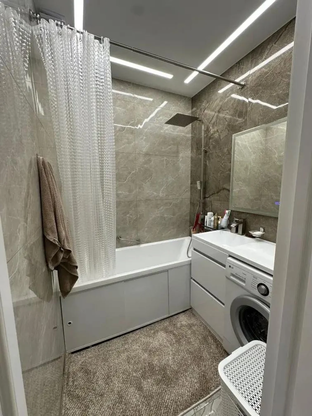 Энгельса 158